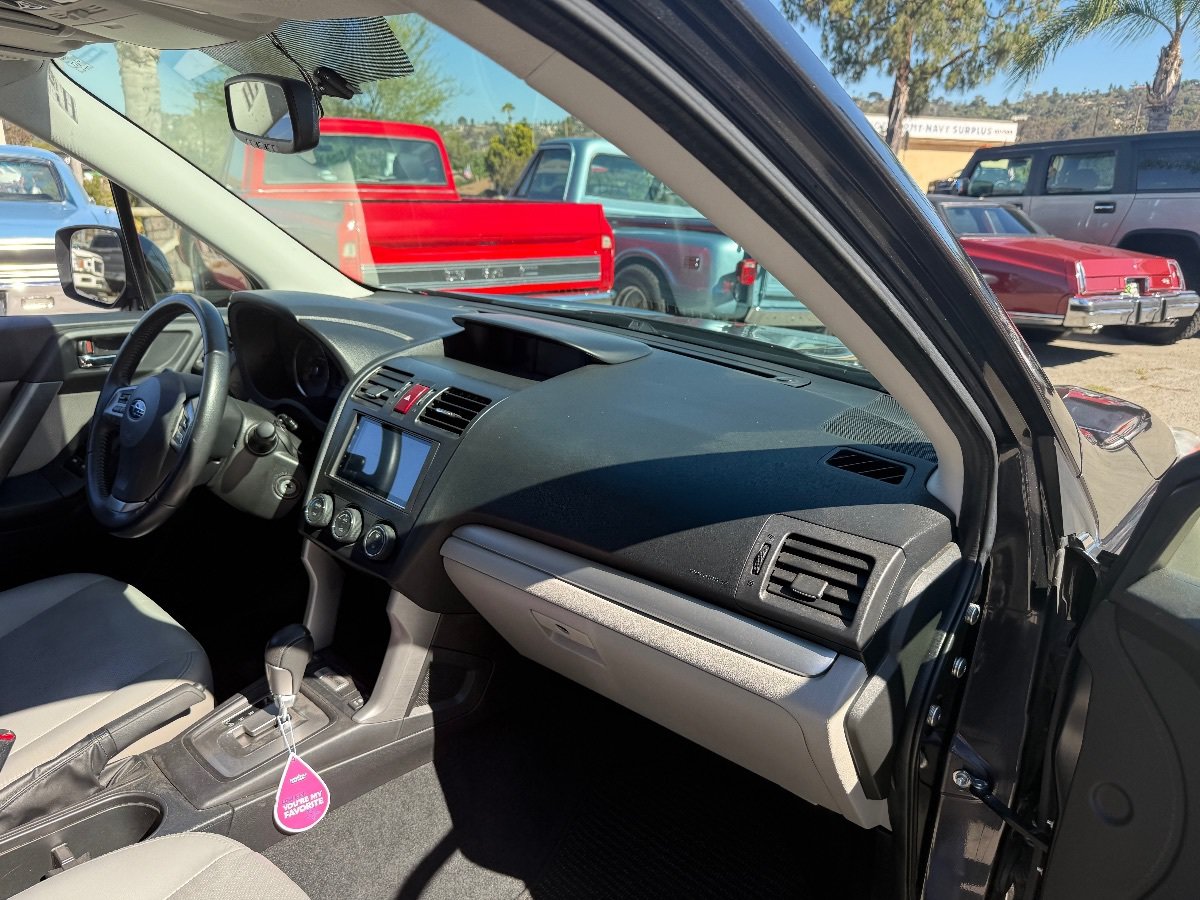 Used 2014 Subaru Forester 2.5i Limited w/ Popular Package #2 AWD/4WD image 19