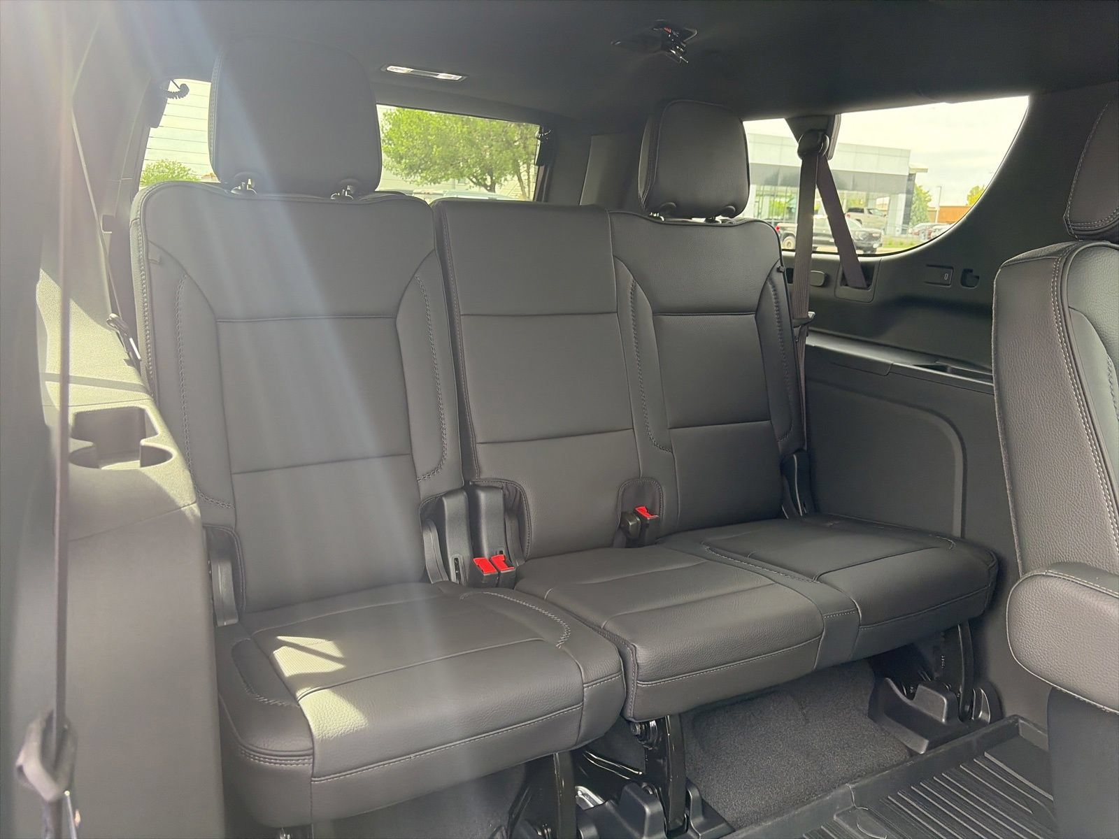 New 2026 GMC Yukon XL Denali w/ Denali Reserve Package AWD/4WD image 28