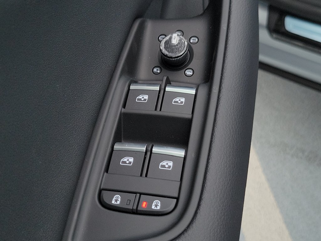 New 2026 Audi Q8 Premium AWD/4WD image 21