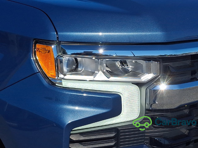 Used 2024 Chevrolet Silverado 1500 LT AWD/4WD image 9
