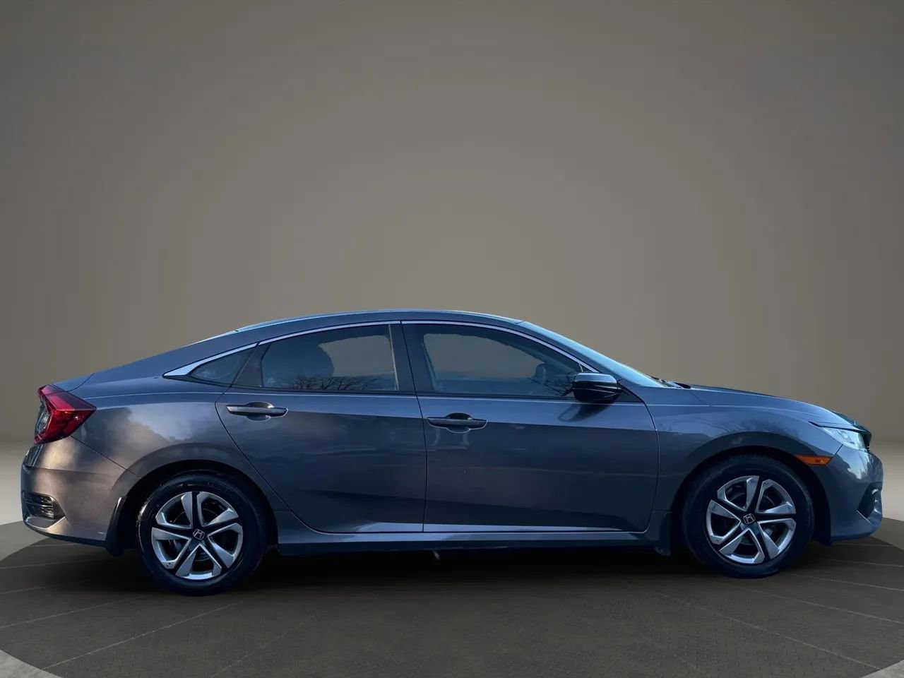 Used 2017 Honda Civic LX image 10