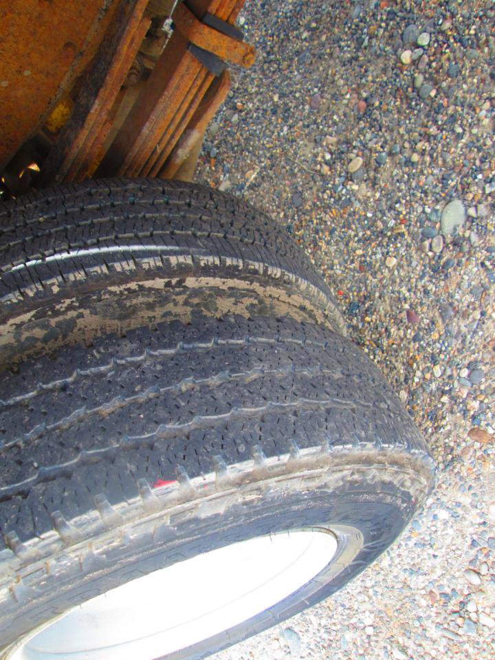 Used 2004 GMC Sierra 3500 W/T w/ Heavy-Duty Power Package RWD image 10
