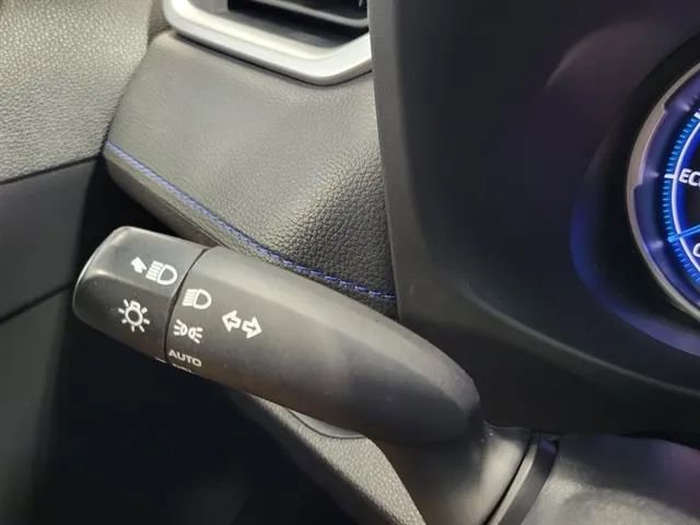 Used 2023 Toyota RAV4 SE AWD/4WD image 29