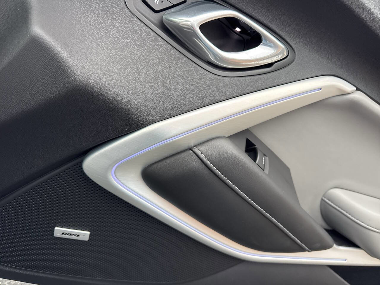 Used 2020 Chevrolet Camaro SS image 33