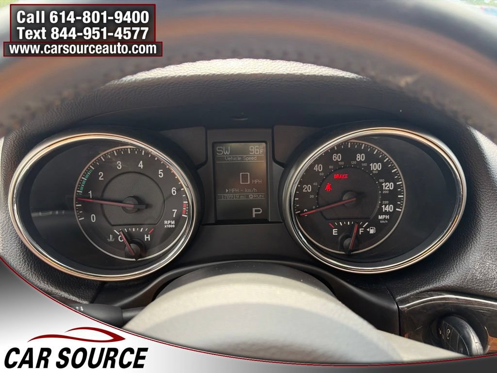 Used 2013 Jeep Grand Cherokee Laredo AWD/4WD image 19