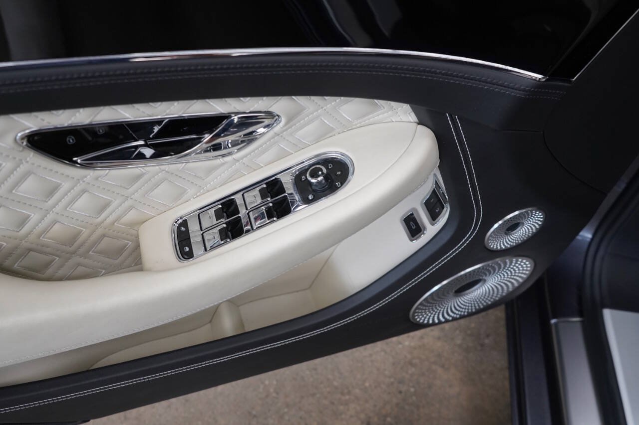 Used 2021 Bentley Continental GT AWD/4WD image 48