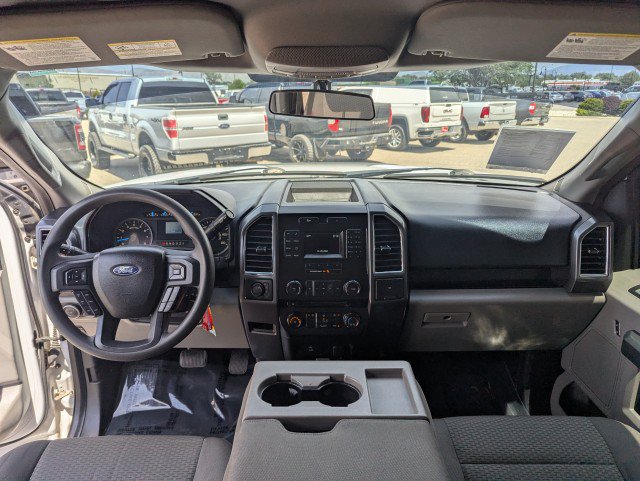 Used 2016 Ford F150 XLT AWD/4WD image 17