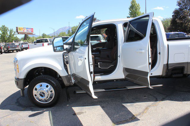 Used 2026 Ford F450 King Ranch w/ FX4 Off-Road Package AWD/4WD image 12
