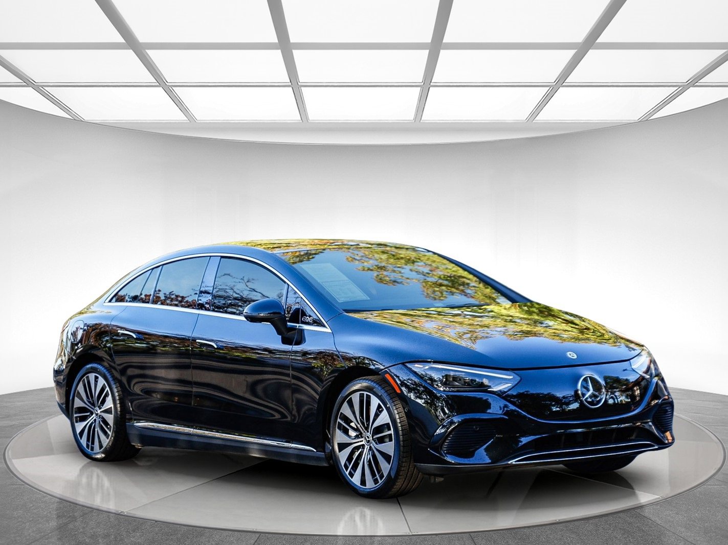 Certified 2023 Mercedes-Benz EQE 350+ Sedan w/ Exclusive Trim Package image 5