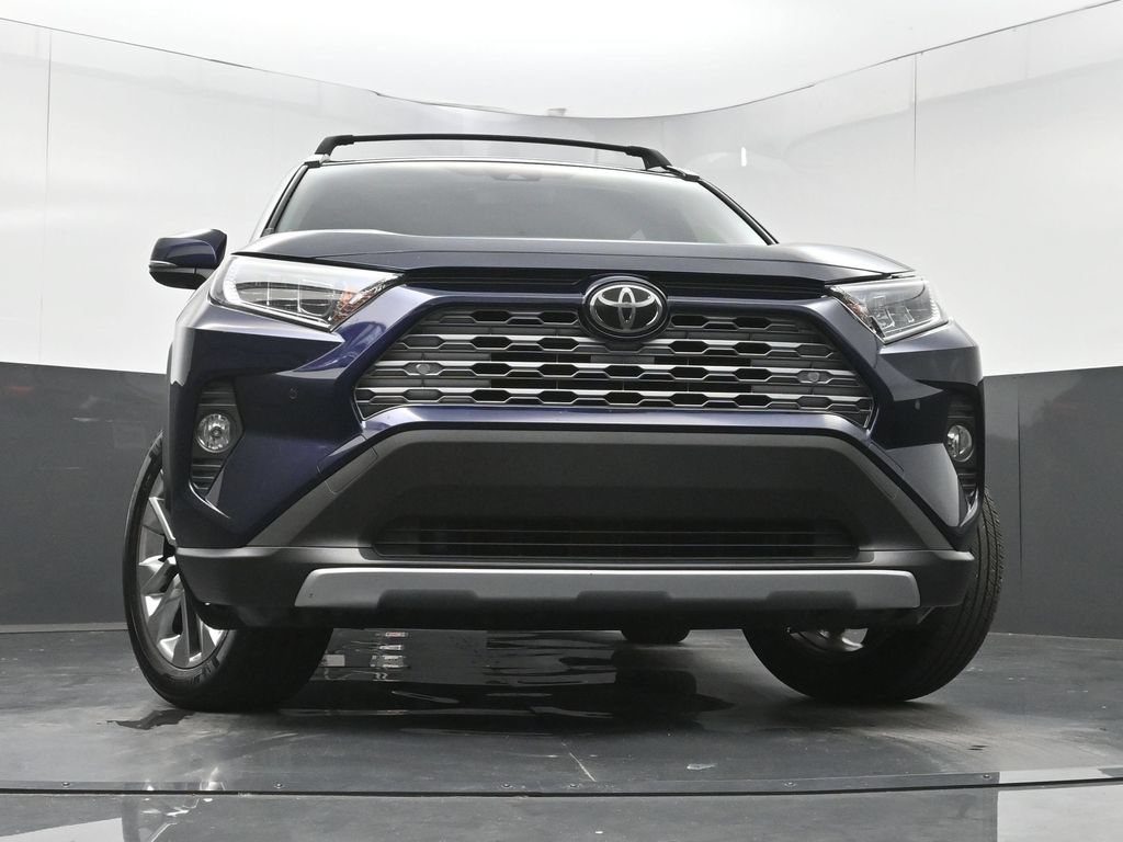 Used 2020 Toyota RAV4 Limited FWD image 26
