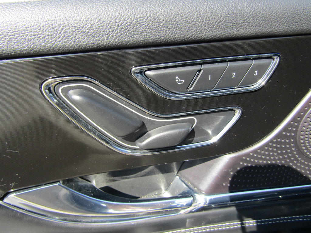Used 2024 Lincoln Corsair Grand Touring AWD/4WD image 18