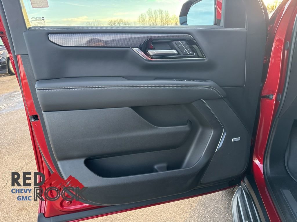 Used 2025 GMC Yukon XL Elevation w/ LPO, Floor Liner Package image 12