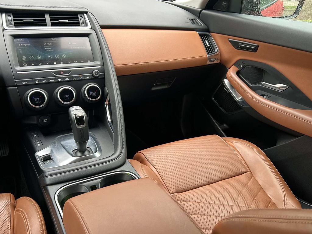 Used 2019 Jaguar E-PACE S image 25