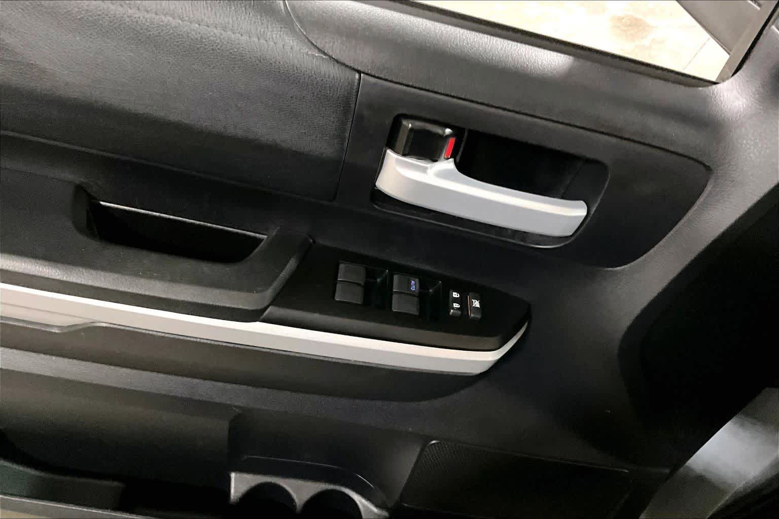Certified 2021 Toyota Tundra SR5 AWD/4WD image 36