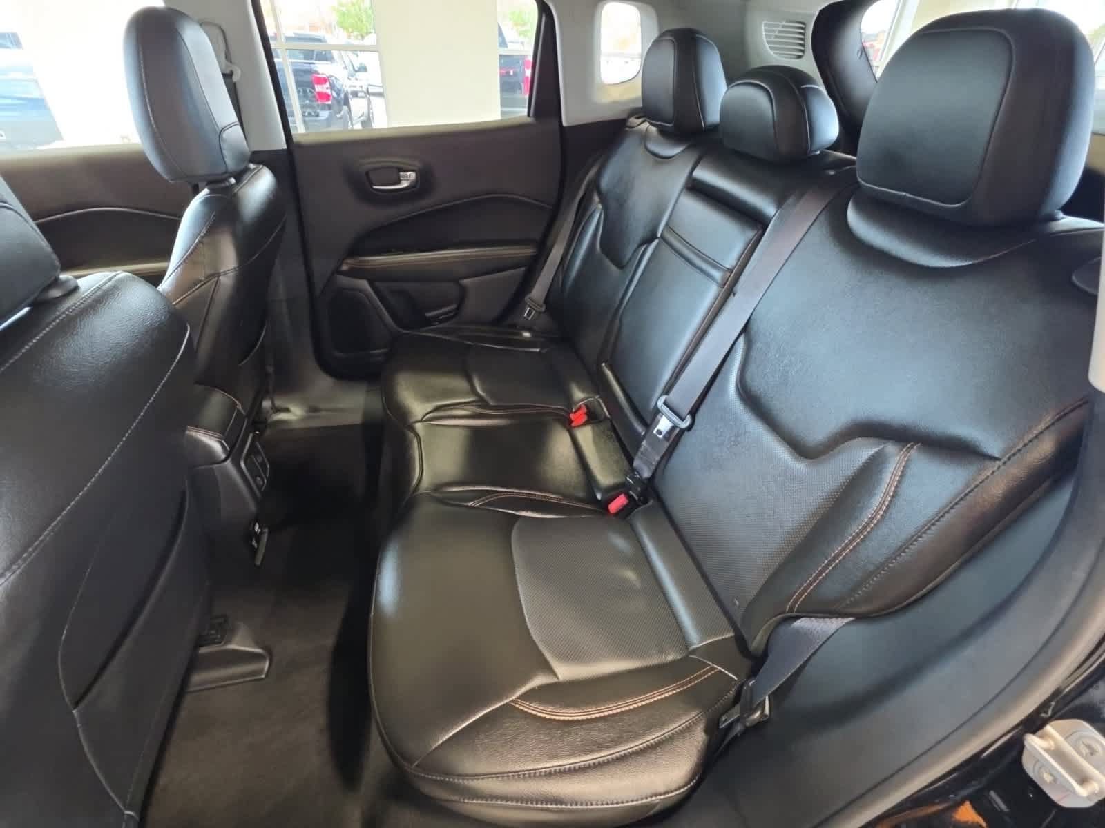 Used 2018 Jeep Compass Limited AWD/4WD image 30