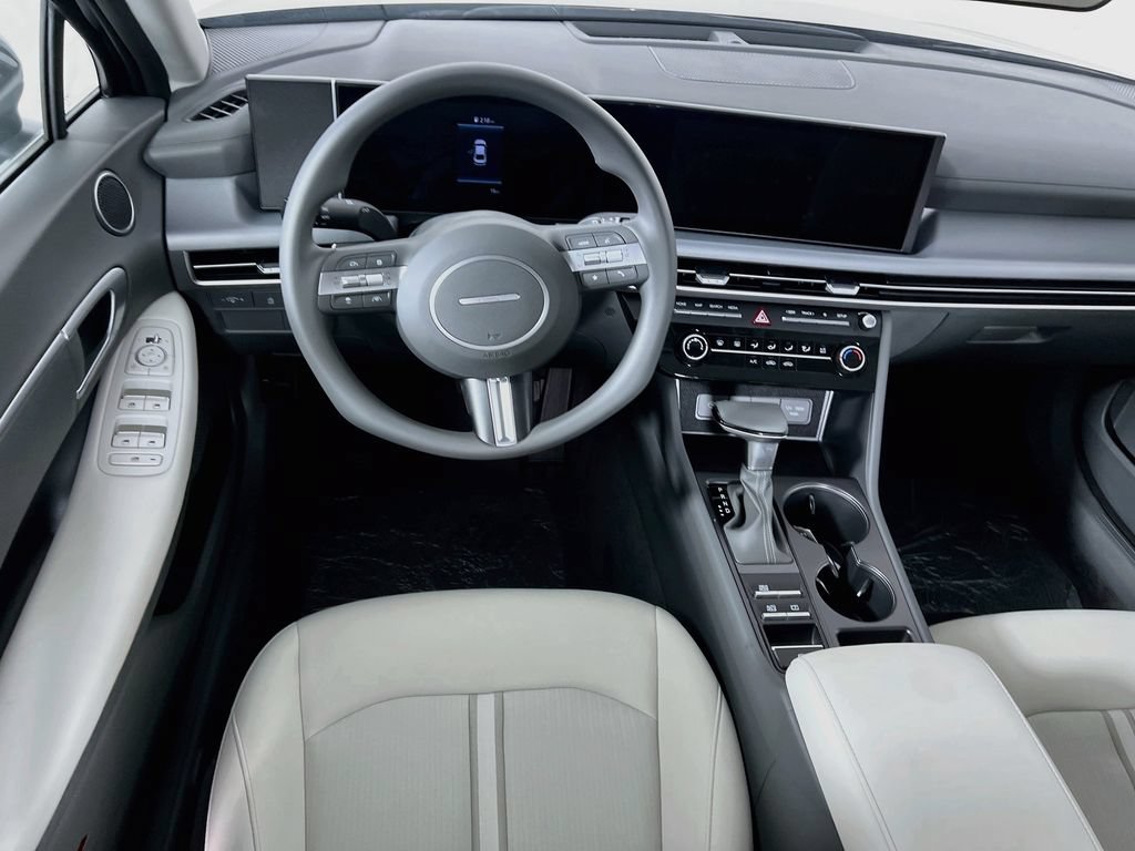 New 2026 Hyundai Sonata SE FWD image 18