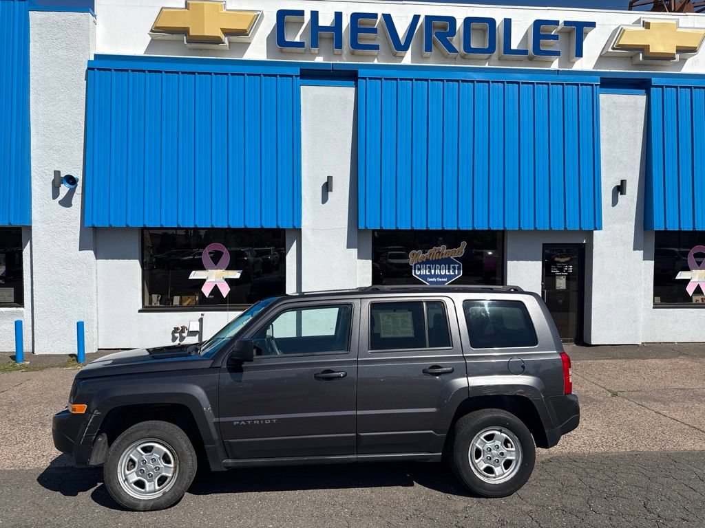 Used 2014 Jeep Patriot Sport w/ Power Value Group AWD/4WD image 19