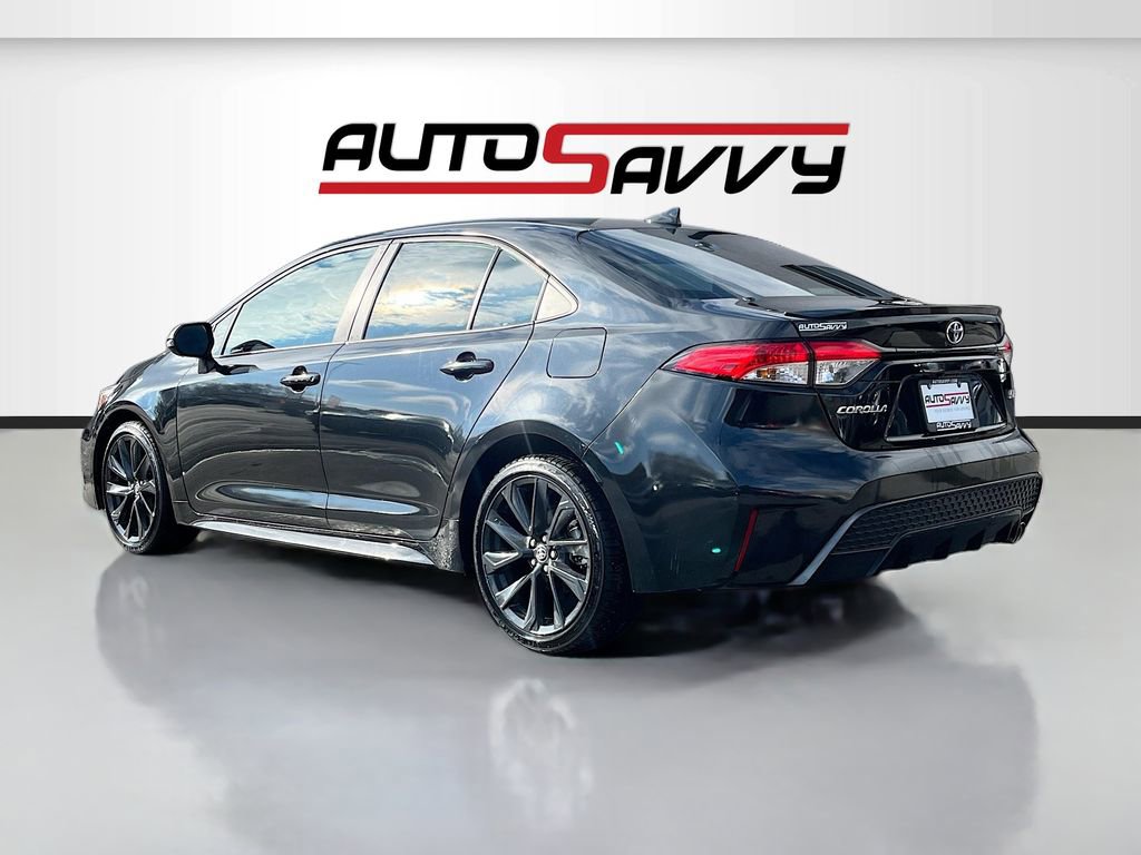 Used 2022 Toyota Corolla SE image 5