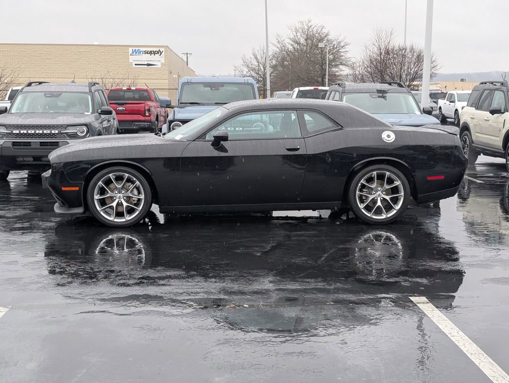 Used 2023 Dodge Challenger GT image 5