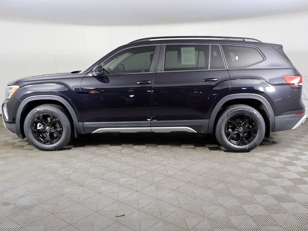 Used 2024 Volkswagen Atlas Peak Edition SEL AWD/4WD image 20