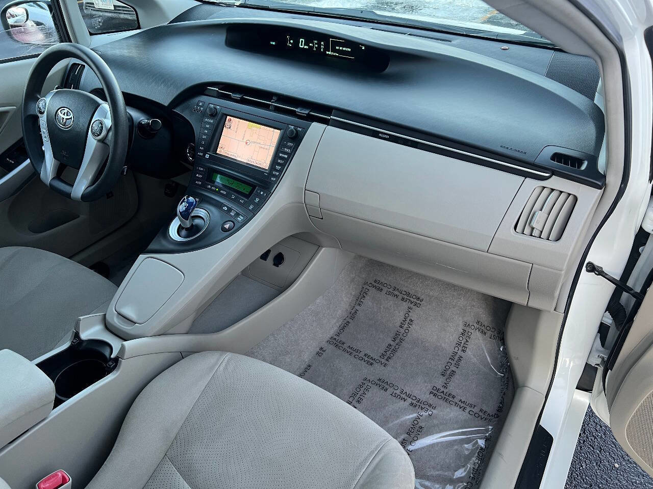 Used 2010 Toyota Prius Three image 28