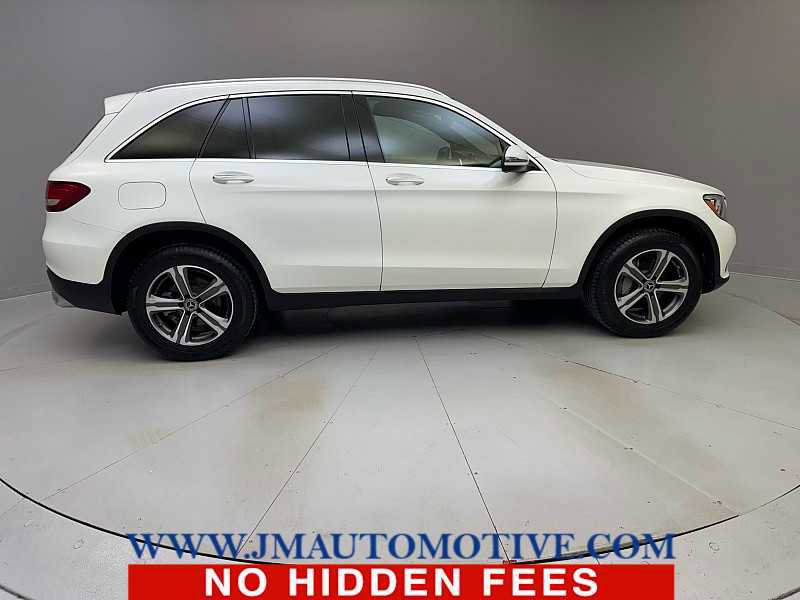 Used 2019 Mercedes-Benz GLC 300 4MATIC image 6