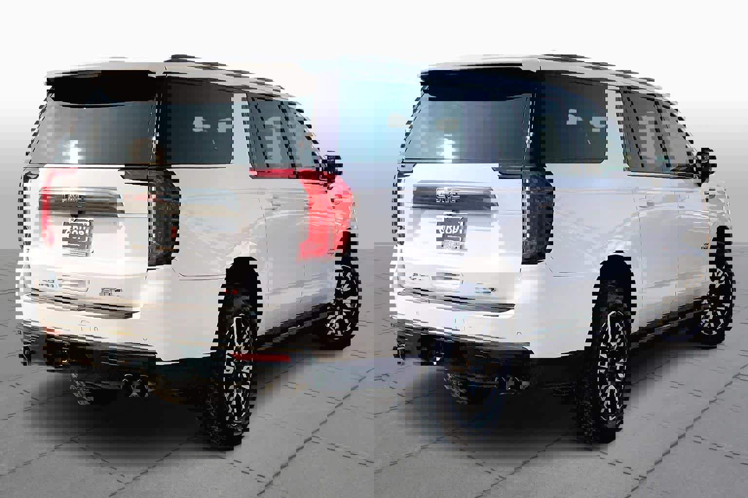 Used 2022 GMC Yukon XL AT4 image 13