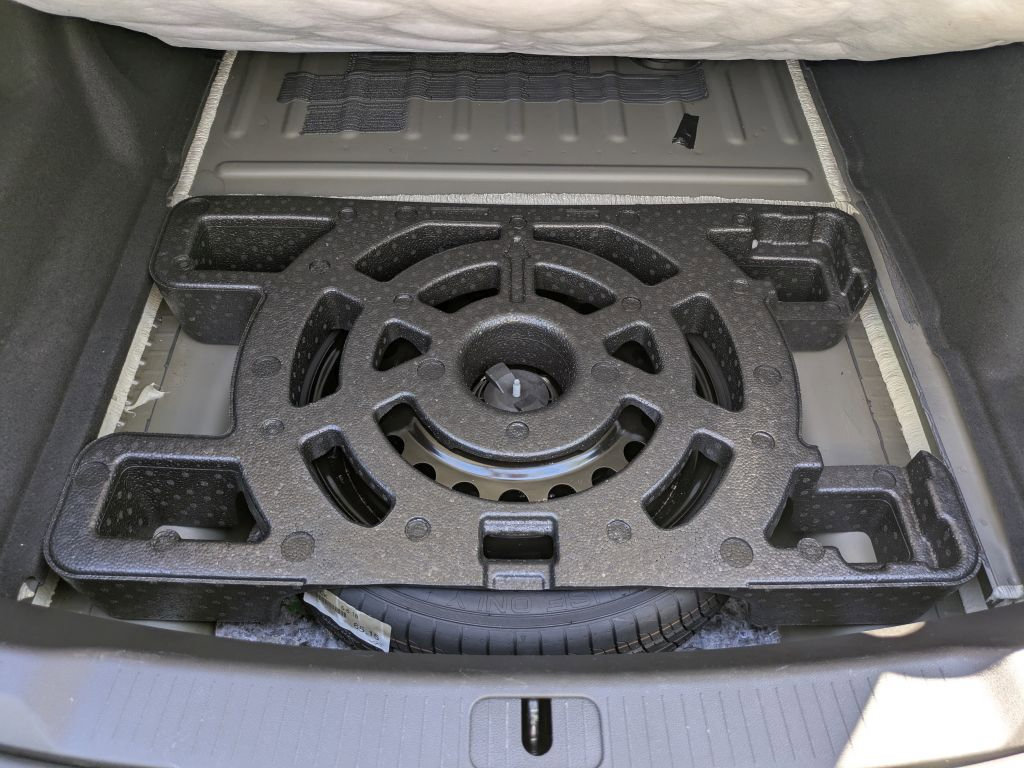 Used 2018 Buick LaCrosse Premium w/ Driver Confidence Package #2 AWD/4WD image 35