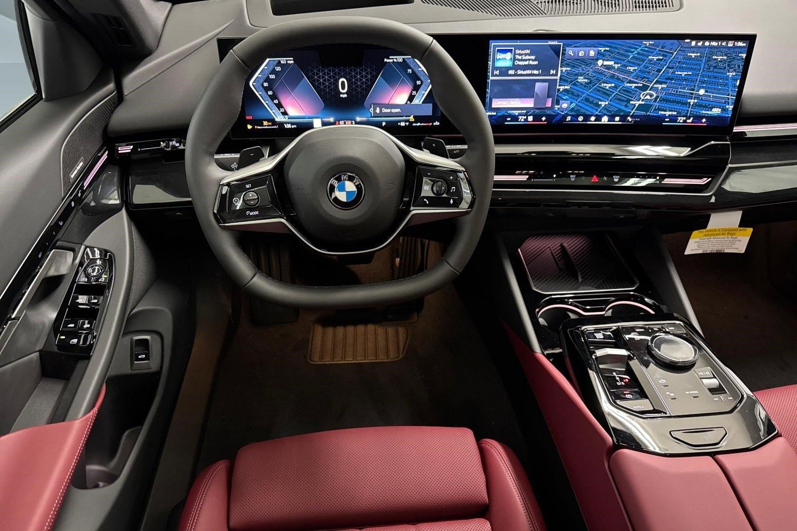 Used 2026 BMW 530i w/ Premium Package RWD image 27