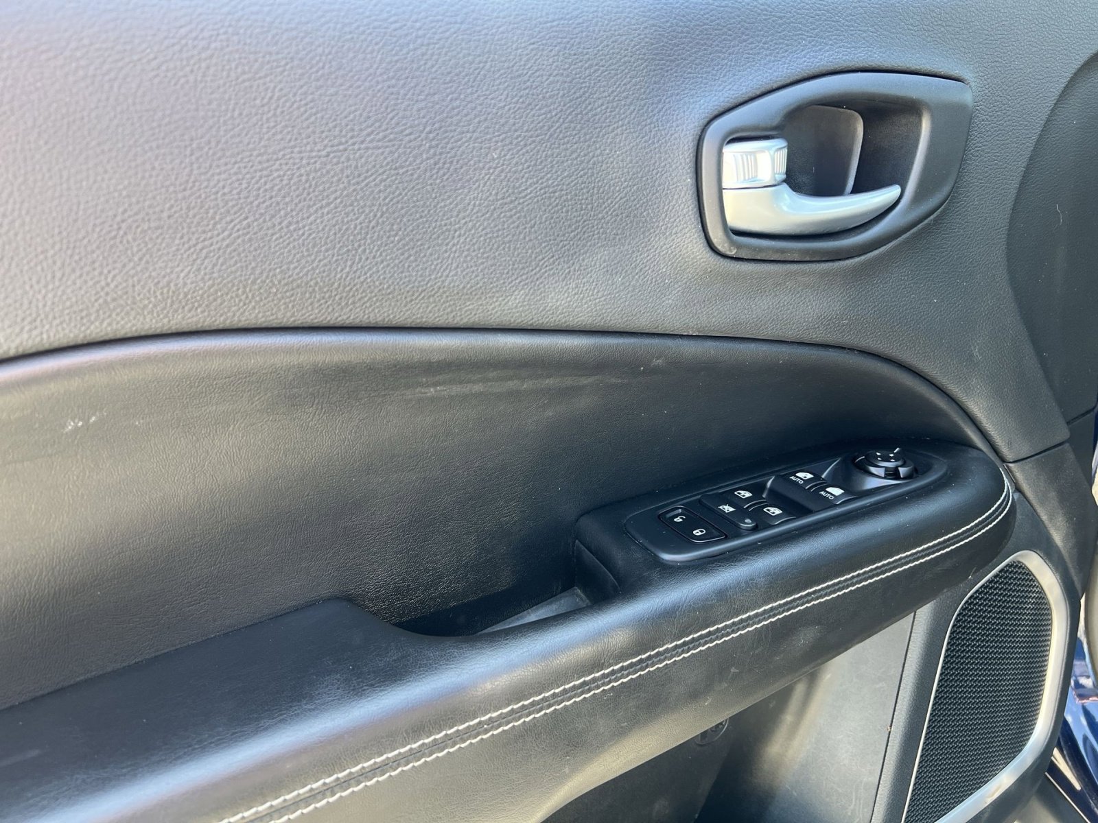 Used 2021 Jeep Compass 80th Special Edition AWD/4WD image 23