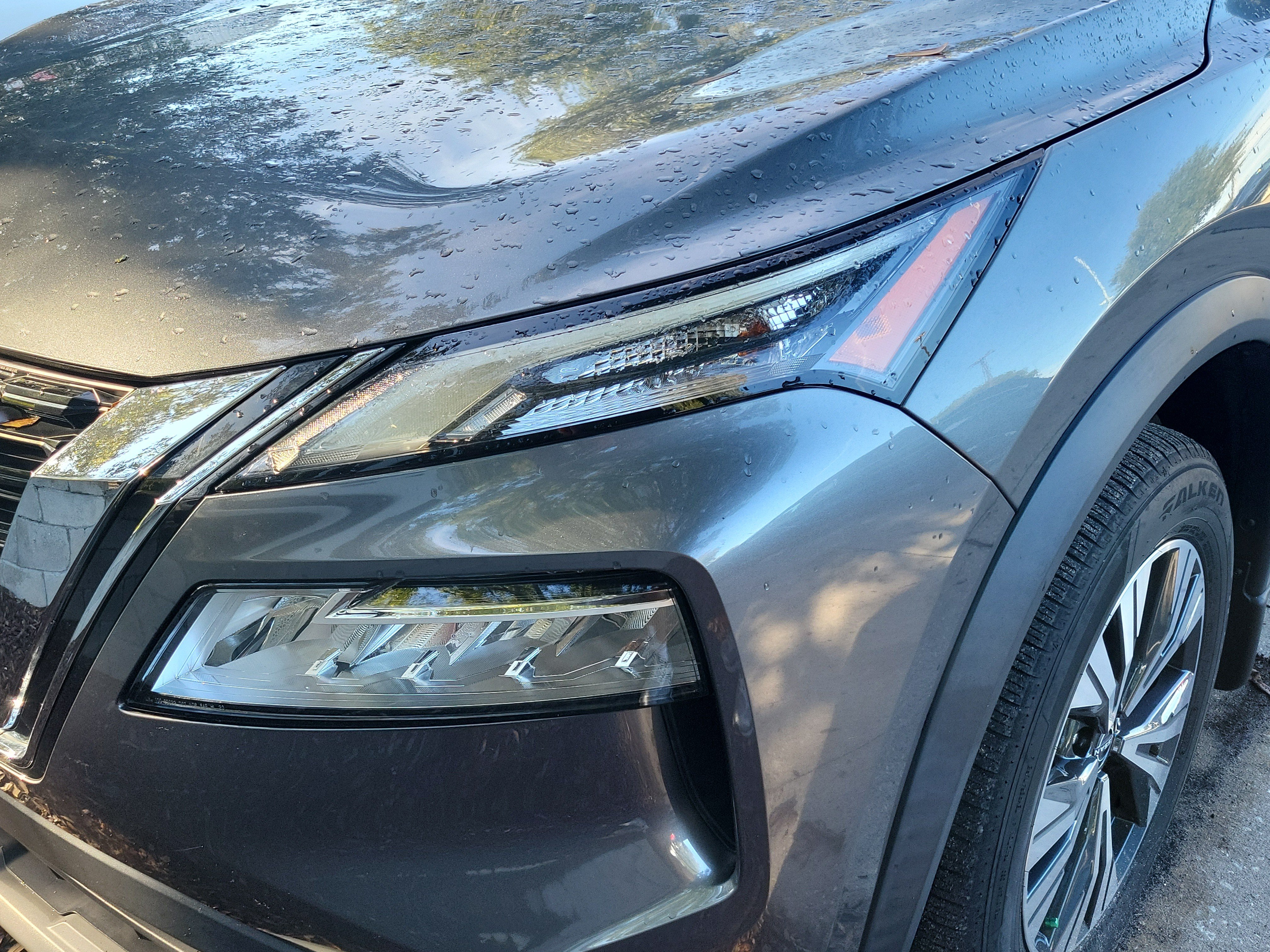 Certified 2023 Nissan Rogue SV w/ SV Premium B Package FWD image 3