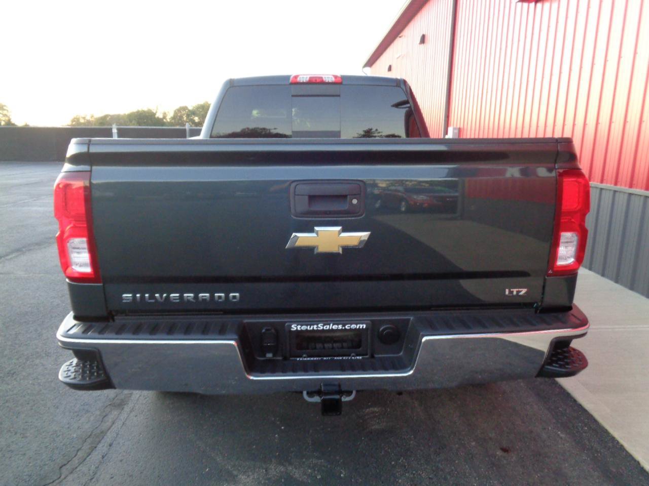 Used 2017 Chevrolet Silverado 1500 LTZ w/ Sport Package AWD/4WD image 6