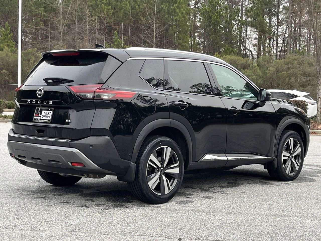 Certified 2023 Nissan Rogue SL w/ SL Premium Package image 26