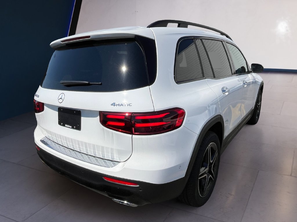 New 2026 Mercedes-Benz GLB 250 4MATIC image 3