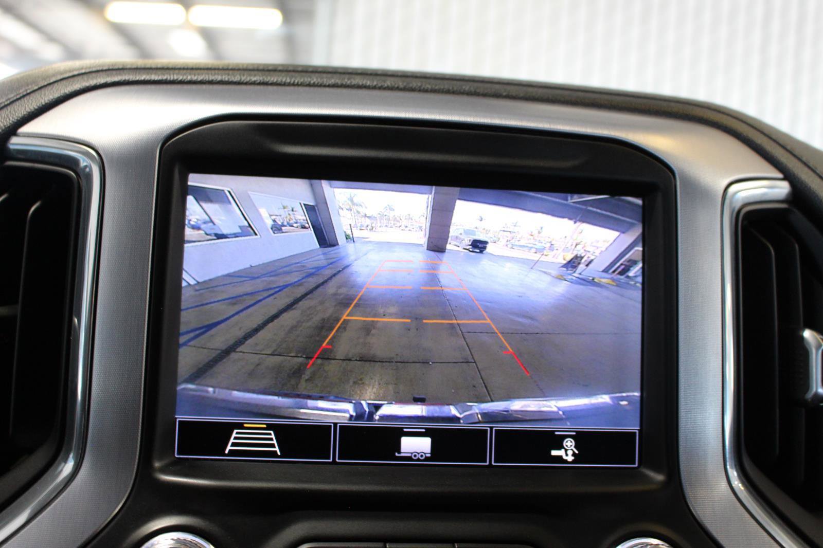 Used 2020 GMC Sierra 1500 SLT w/ SLT Convenience Package image 23