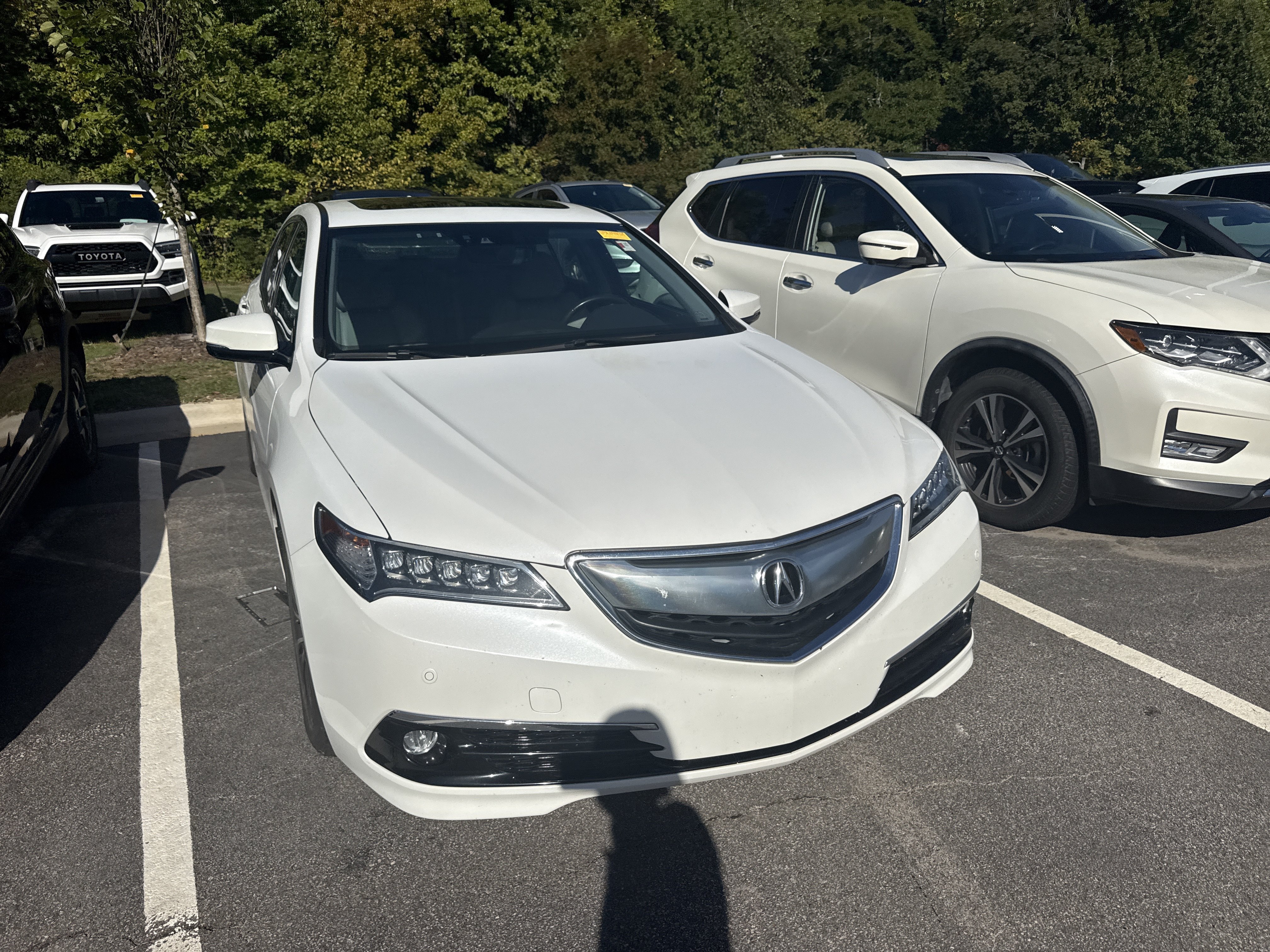 Used 2015 Acura TLX w/ Advance Package AWD/4WD image 3
