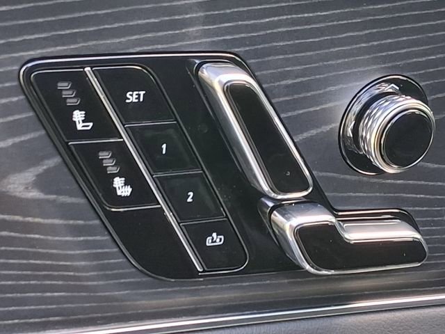 New 2026 Cadillac Lyriq Sport image 19