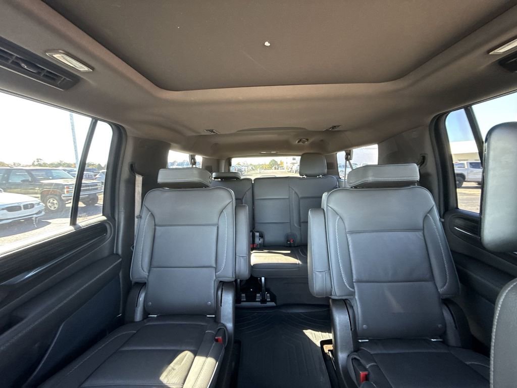 Certified 2021 GMC Yukon XL Denali w/ Denali Premium Package image 28