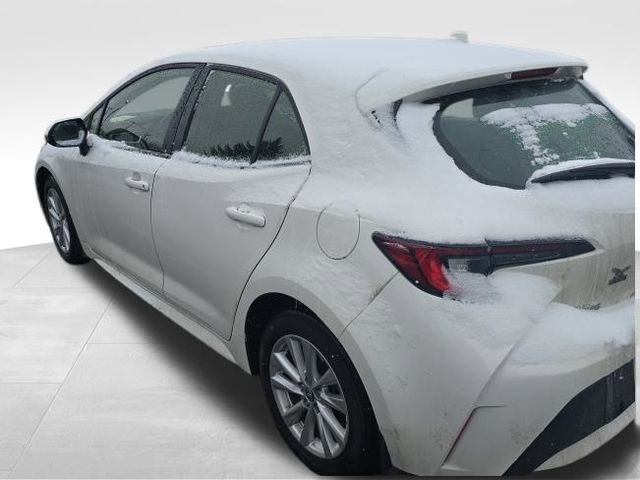 Used 2024 Toyota Corolla SE w/ SE Package image 4