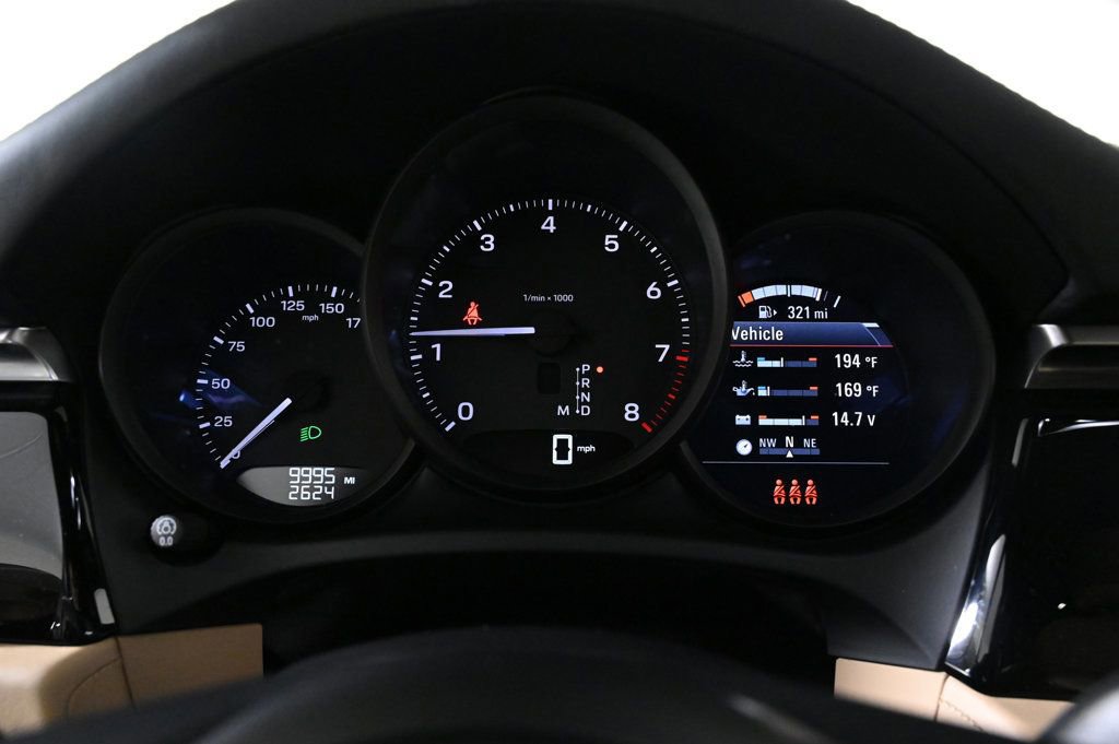 Certified 2024 Porsche Macan image 15