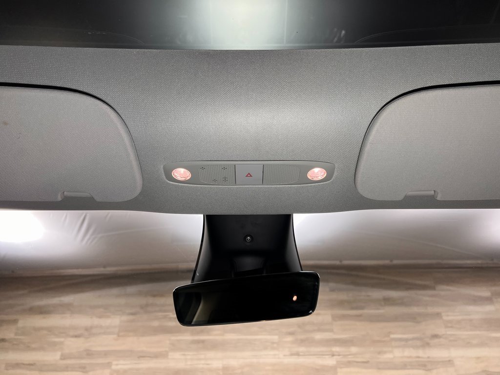 Used 2023 Tesla Model Y Long Range image 16