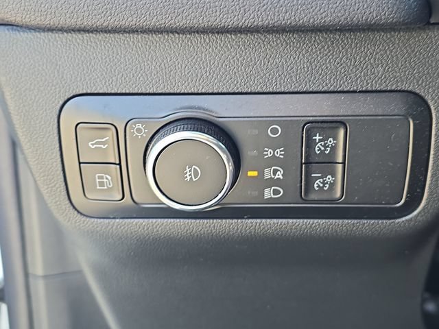Used 2025 Ford Escape ST-Line Elite w/ Premium Technology Package AWD/4WD image 13