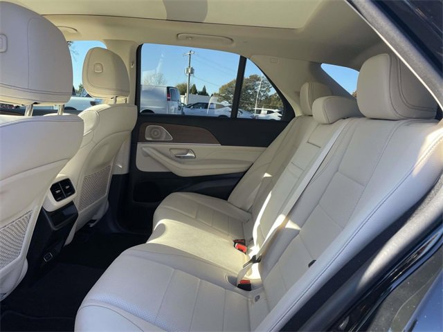 Used 2024 Mercedes-Benz GLE 350 4MATIC image 11