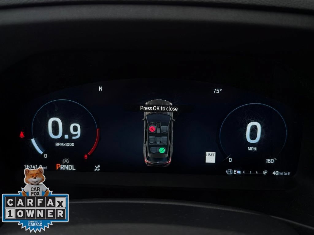 Used 2025 Ford Explorer Active RWD image 12