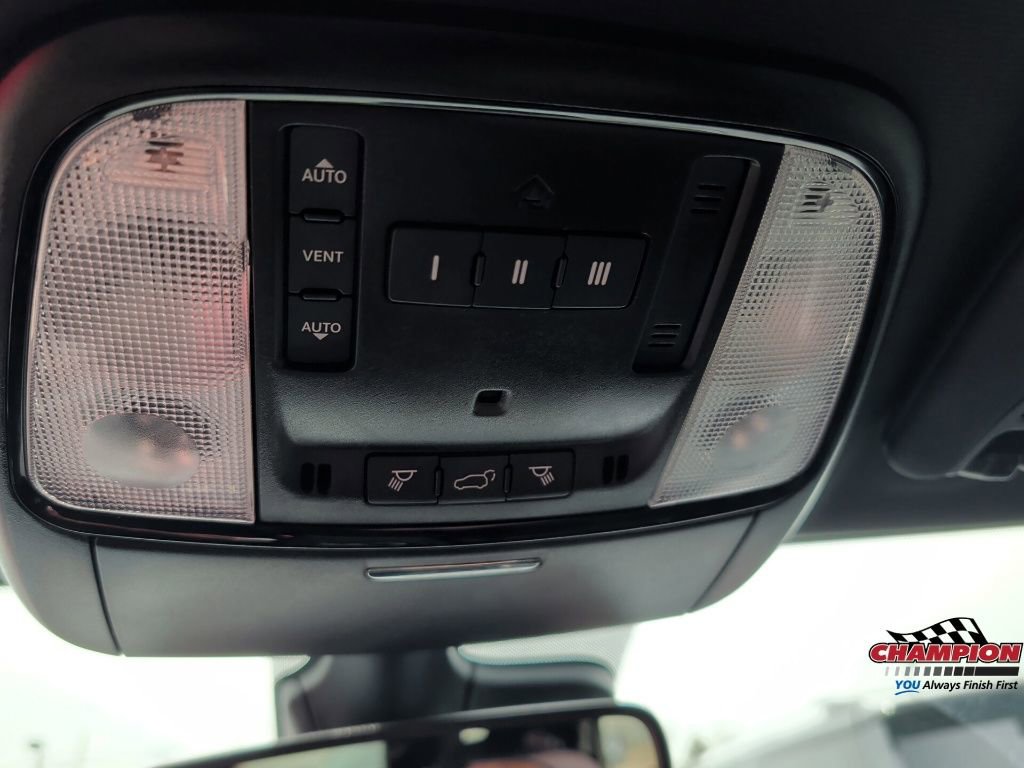 Used 2024 Dodge Durango R/T image 23