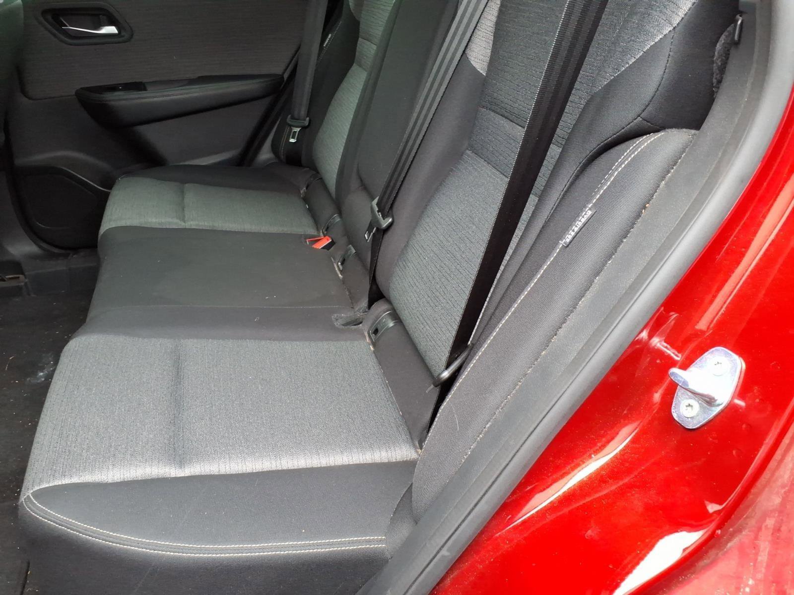 Used 2023 Nissan Rogue SV image 7