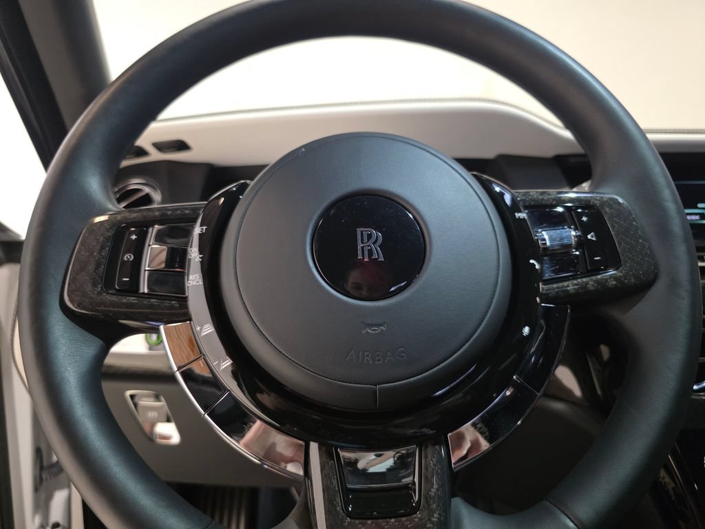 Used 2023 Rolls-Royce Cullinan Black Badge w/ Driver's Package AWD/4WD image 22