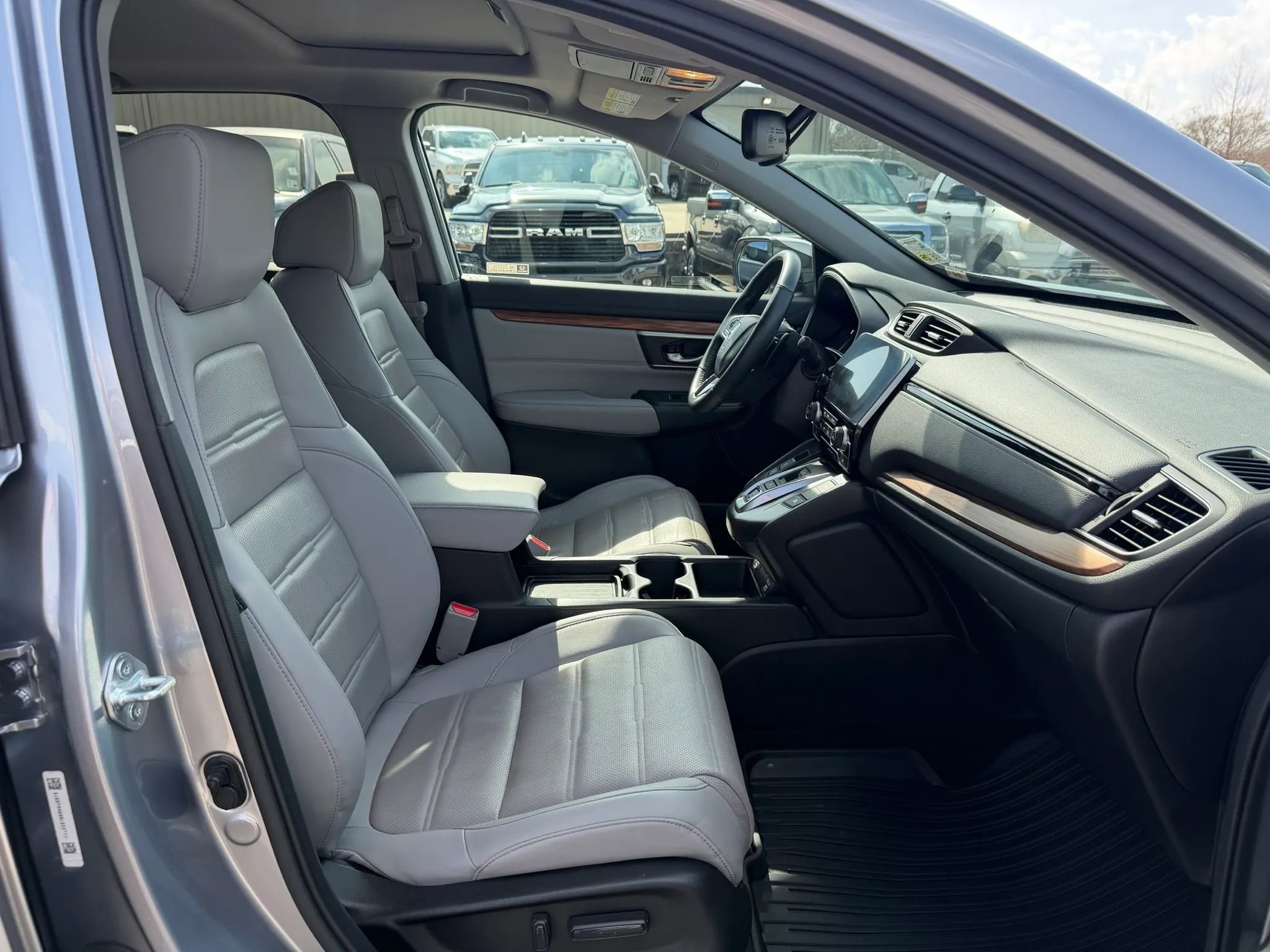 Used 2022 Honda CR-V EX-L image 25