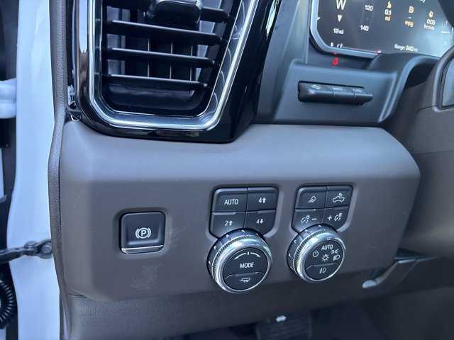 New 2026 GMC Sierra 2500 Denali w/ Denali Reserve Package AWD/4WD image 27