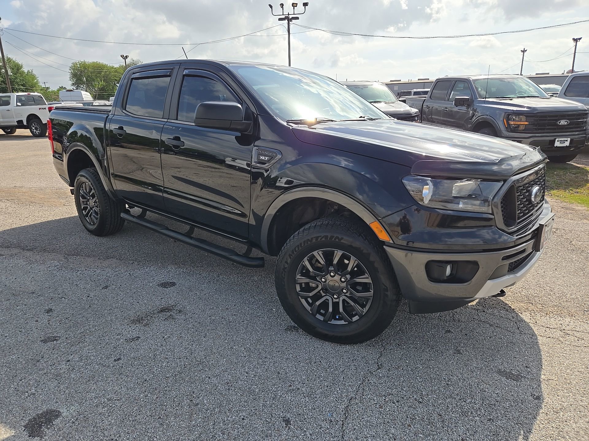 Used 2020 Ford Ranger XLT w/ Equipment Group 301A Mid image 10
